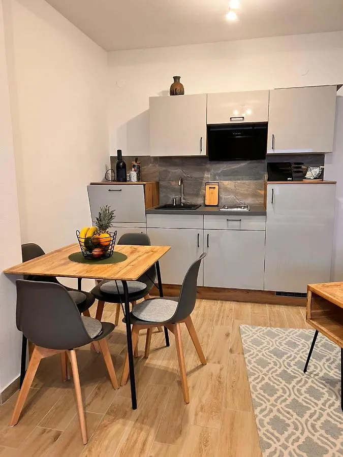 Apartmani Tin Starigrad Paklenica Appartement